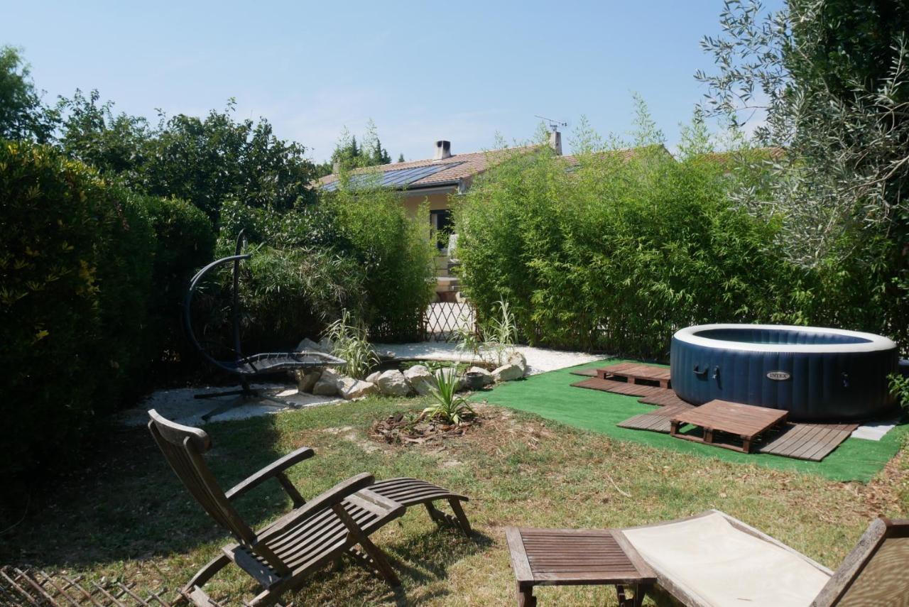La Petite Maison Arles Exterior photo